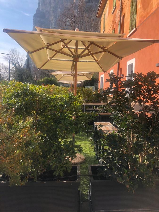 קמפיונה דל גארדה Antica Campione Rooms & Hostel מראה חיצוני תמונה