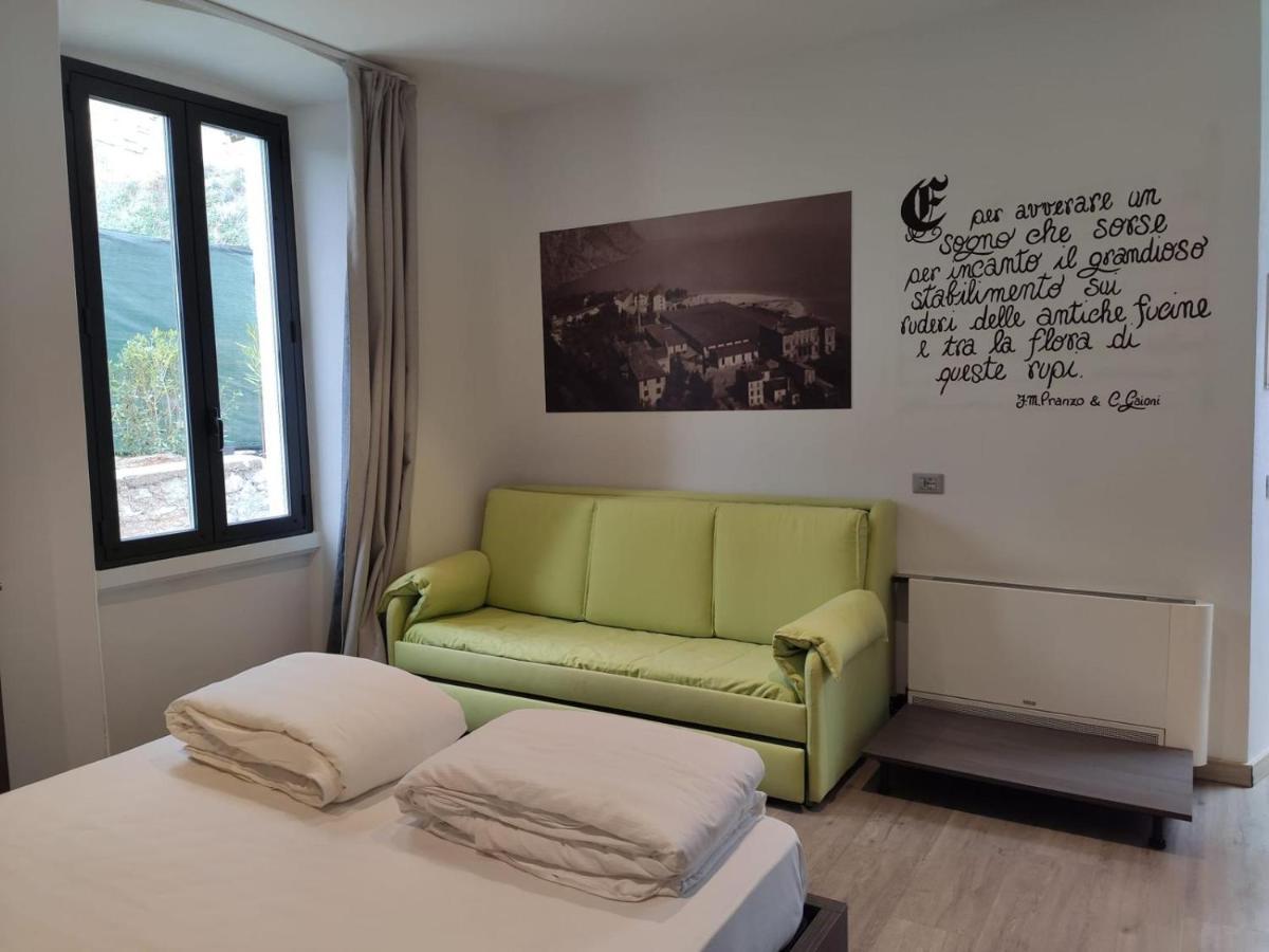 קמפיונה דל גארדה Antica Campione Rooms & Hostel מראה חיצוני תמונה